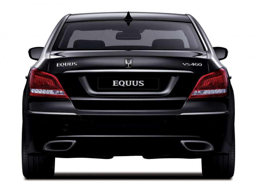  Hyundai Equus 2009 года  (фото 4 из 128)